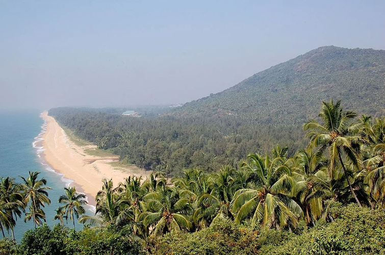 Ezhimala Beach