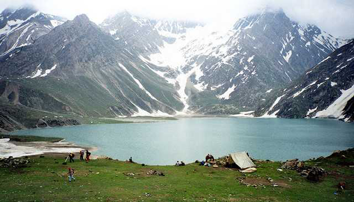 Sheshnag Lake